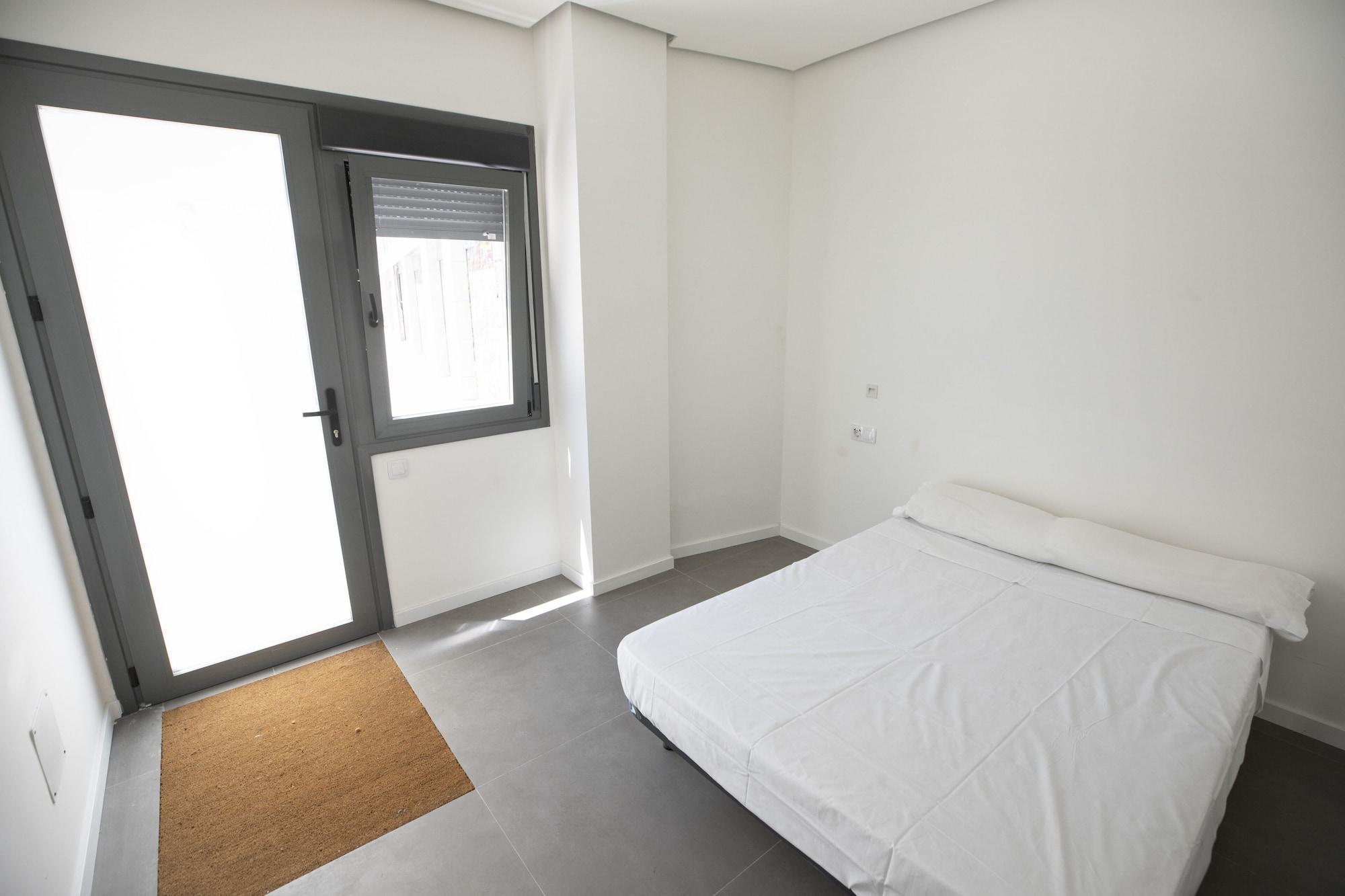 Hostel Myd La Latina Madrid Exteriör bild