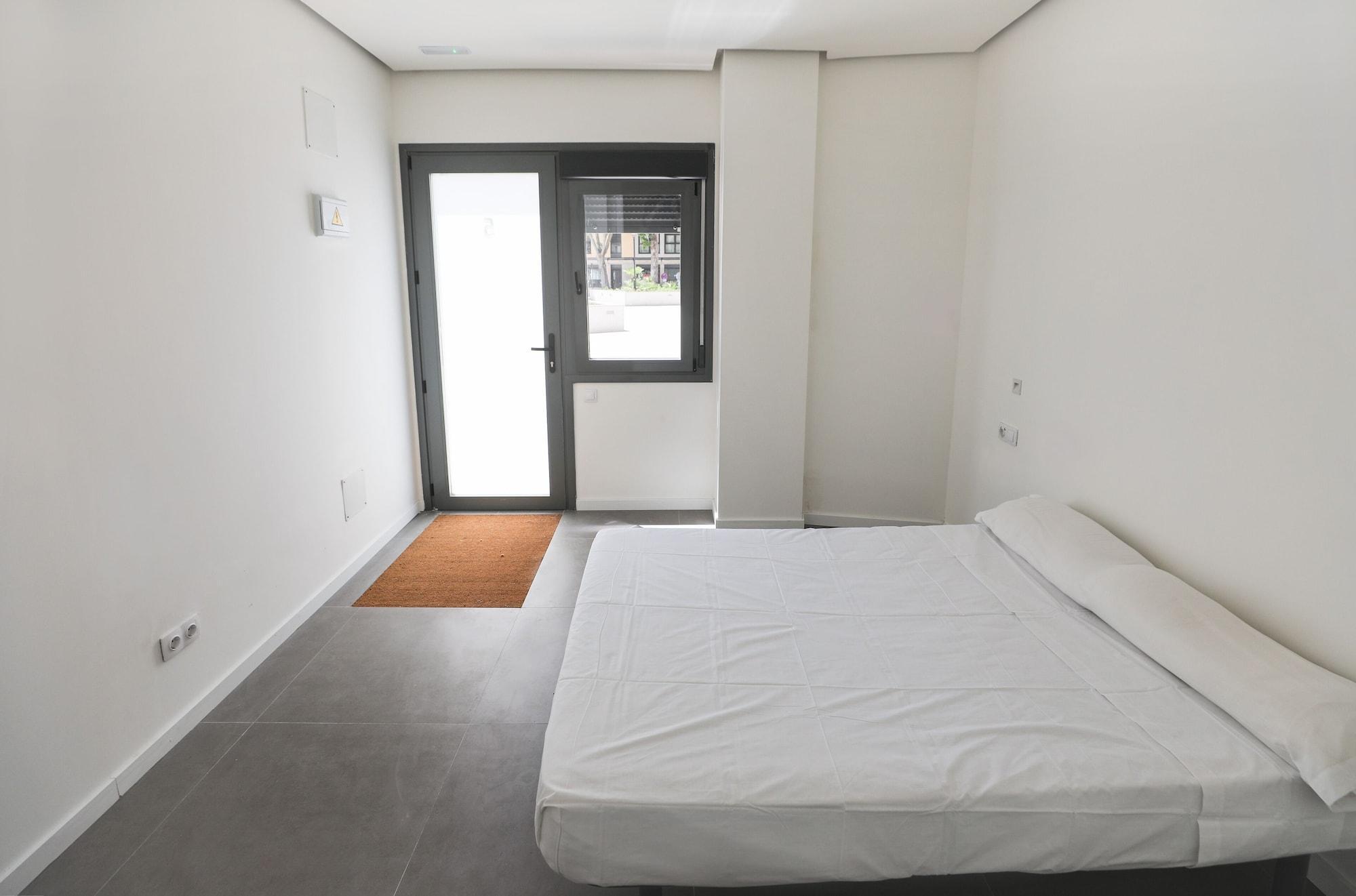 Hostel Myd La Latina Madrid Exteriör bild